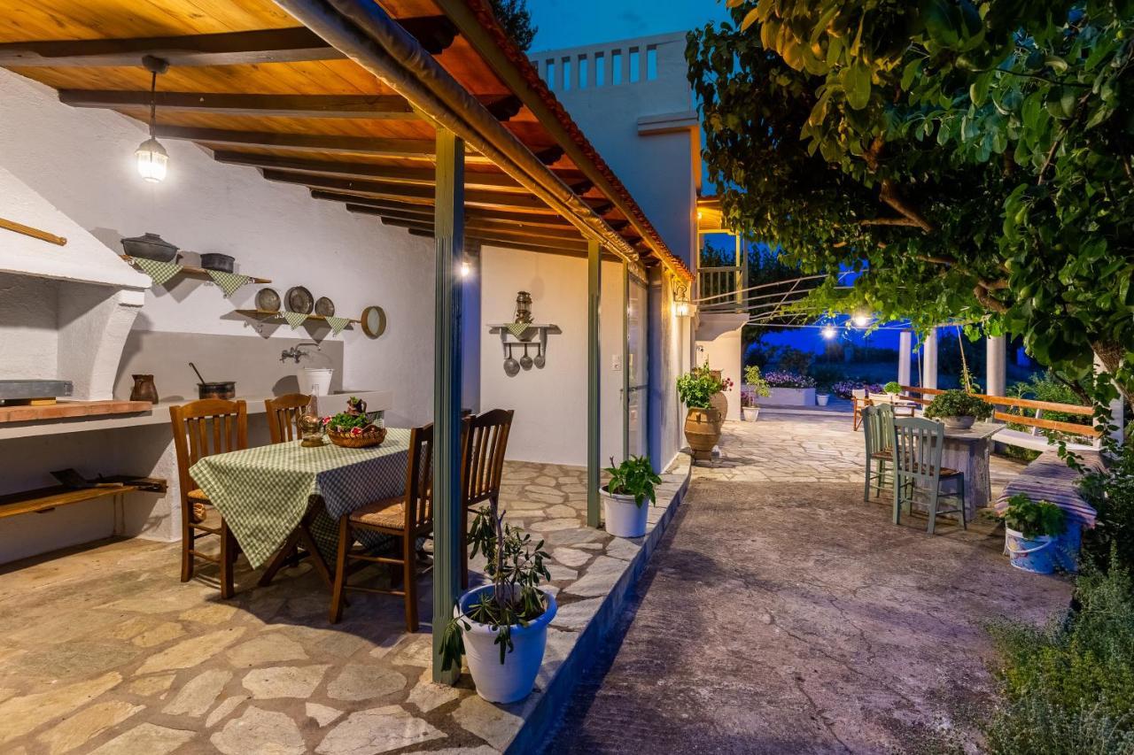 Villa Ambeli Skopelos Town Exterior foto